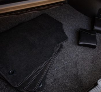 Pourquoi posséder des tapis dans votre voiture est essentiel ?